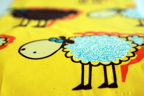 uubo posteljnina funny sheep